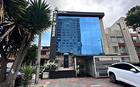 Hotel The Mirror - Corferias - Movistar Arena